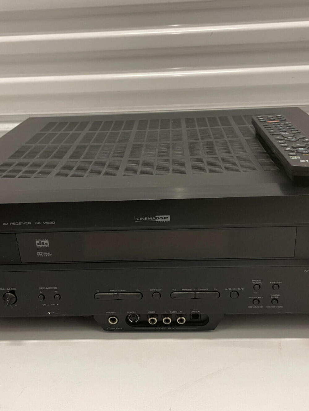Yamaha RX-V520 AV Receiver Bundle w/ RAV206 Remote DTS Dolby Digital